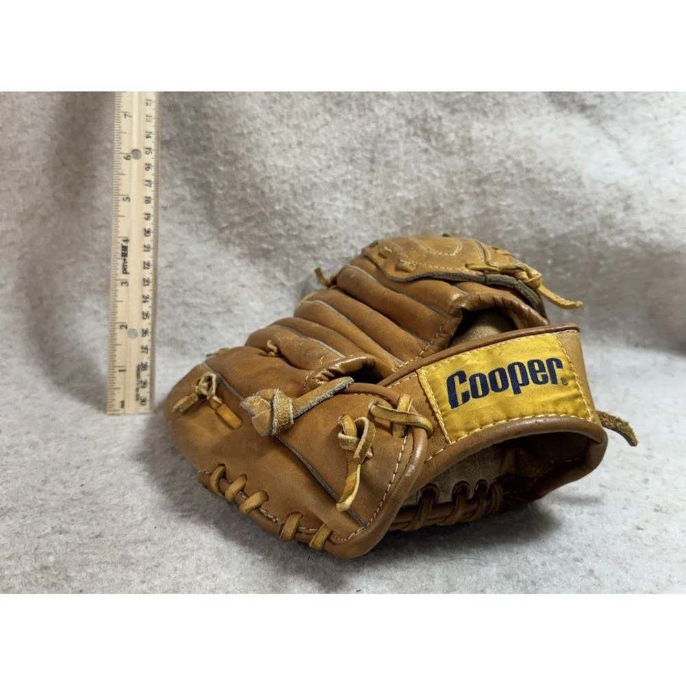 Cooper Black Diamond 202 Baseball Glove 10